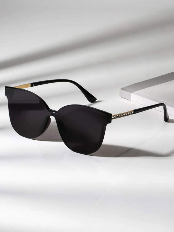 Frame round sunglasses